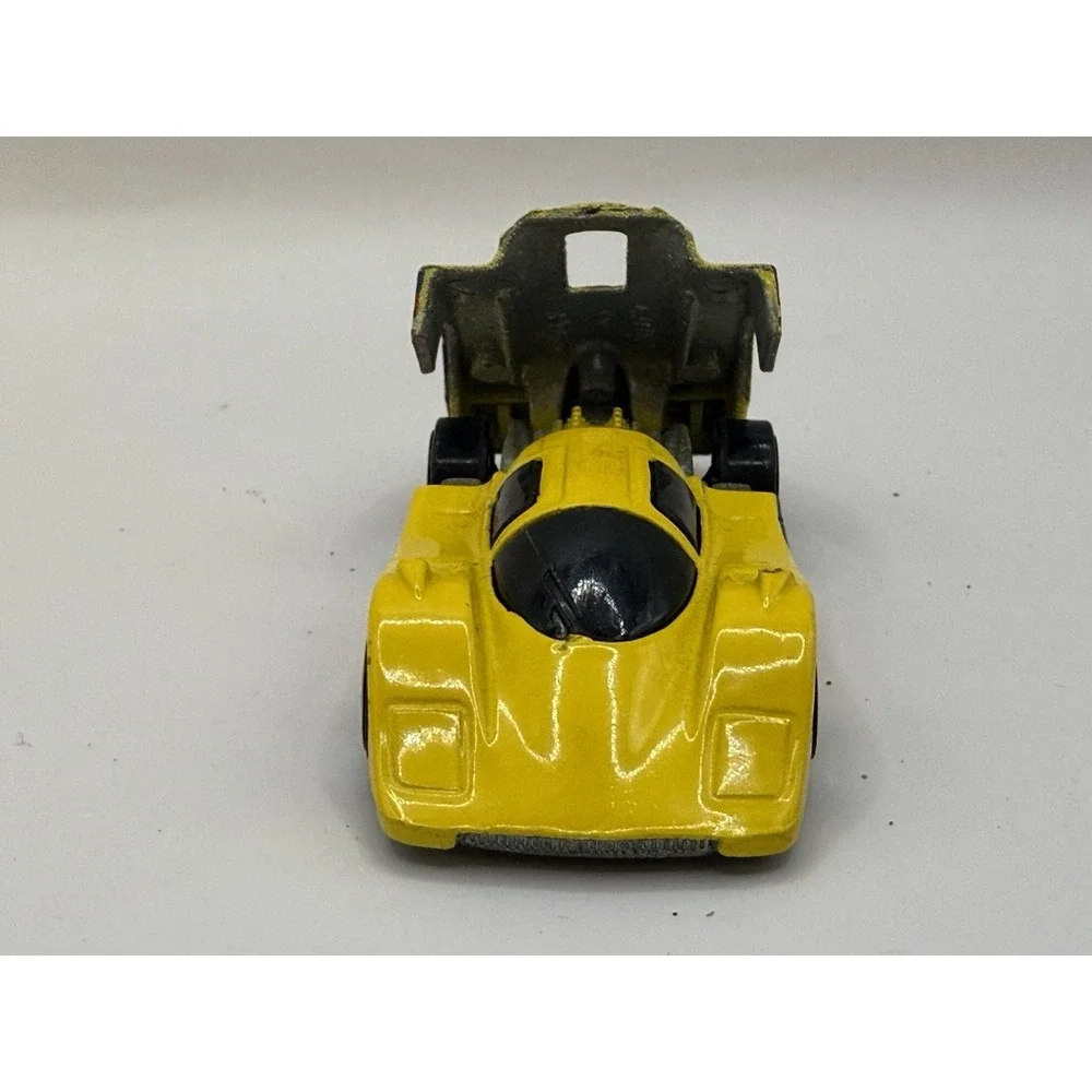 Hot Wheels Sol-Aire CX4 Yellow #13 GTS 1983 Malaysia Diecast w/ Case